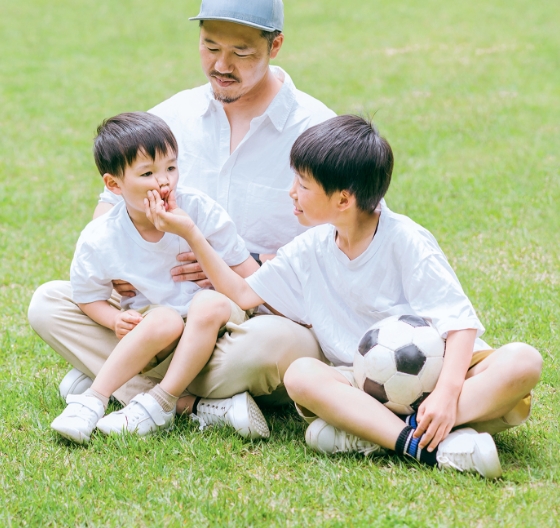 ⼦どもの⾜の健康チェック親⼦で⾒てみよう！